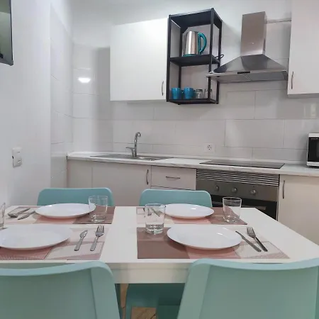 Tortugas 350mt From The Wi-fi Free Apartment