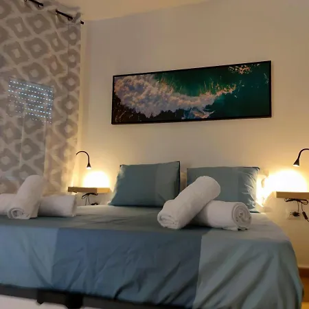 Tortugas 350mt From The Wi-fi Free Apartment *
